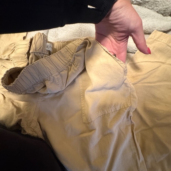 Wonderly Women's Tan Joggers - Picture 3 of 5